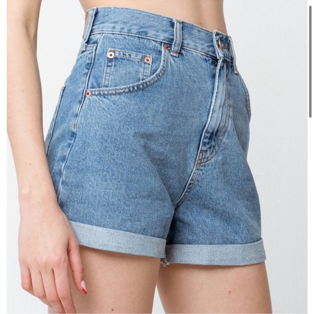 BDG - High Rise Mom Short - 27